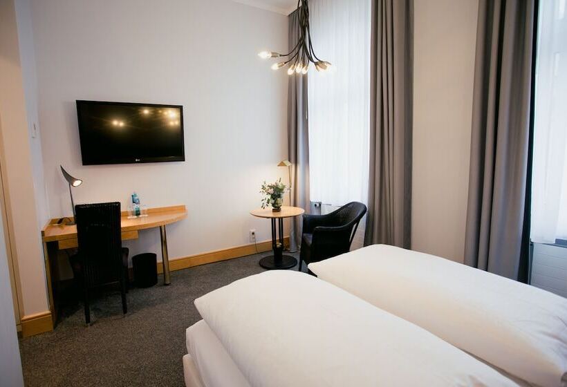 اتاق استاندارد, Dom Hotel Limburg