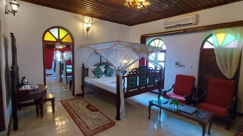 سوییت سوپریور, Horizon Palace