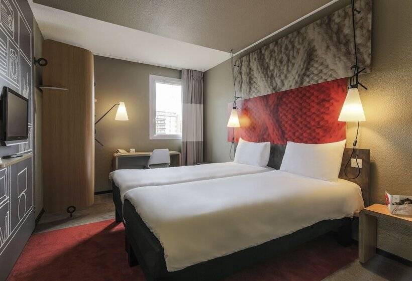 Superior Room, Ibis Paris Coeur D'Orly Airport