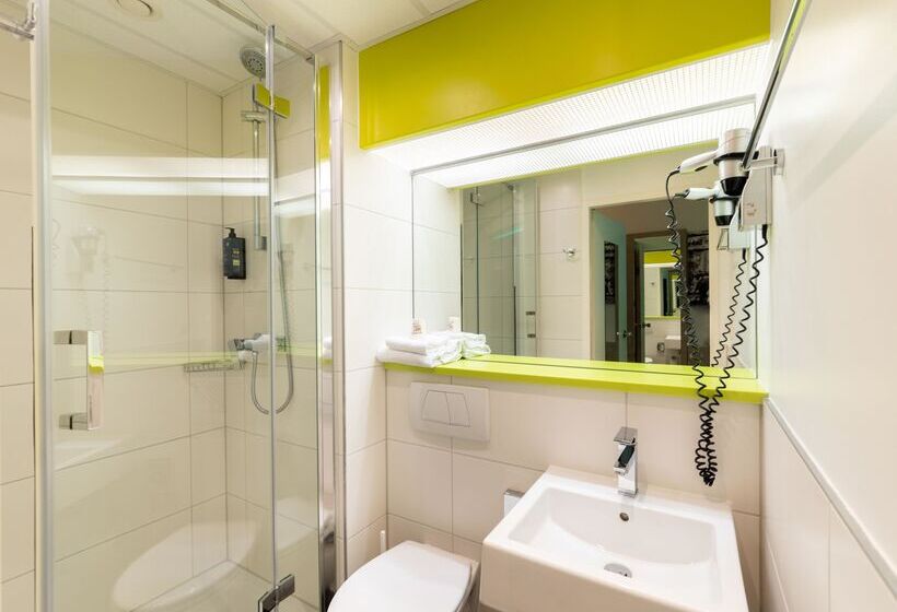 اتاق استاندارد یک نفره, B&b Hotel Bochum Hbf
