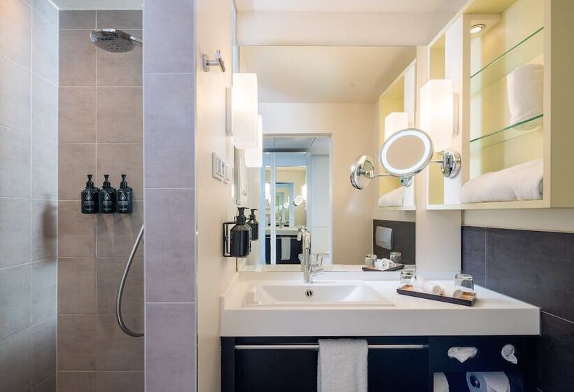 프리미엄 룸 도시 전망, Indigo   Dusseldorf   Victoriaplatz, An Ihg