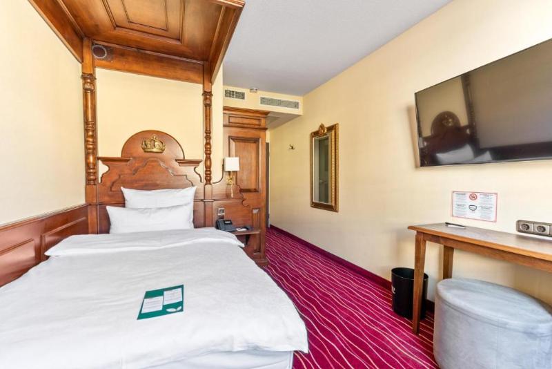 اتاق استاندارد یک نفره, King S Hotel First