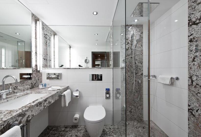 استودیوی استاندارد, Maritim Hotel Bad Homburg