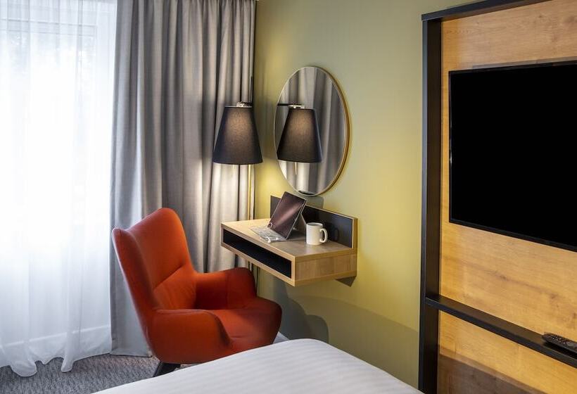 غرفة برستيج, Mercure Nottingham Sherwood