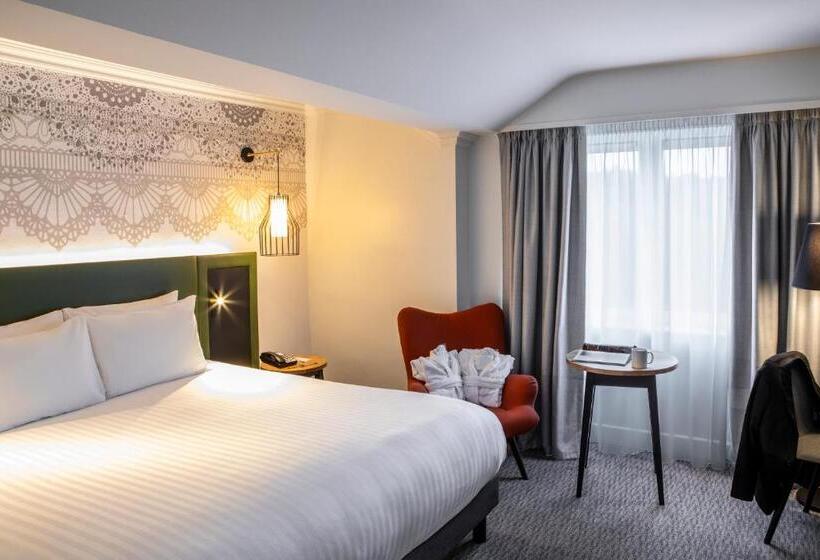 Prestige Room, Mercure Nottingham Sherwood