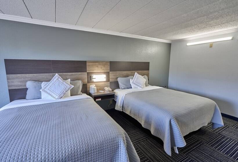 Quarto deluxe, The Admiralty Inn & Suites