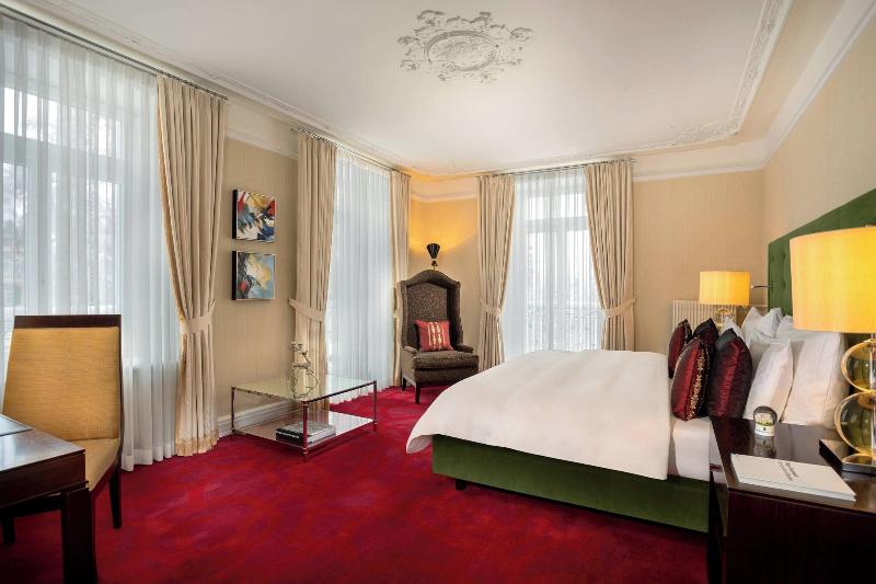 Deluxe Room Mountain View, Waldhaus Flims Wellness Resort, Autograph Collection