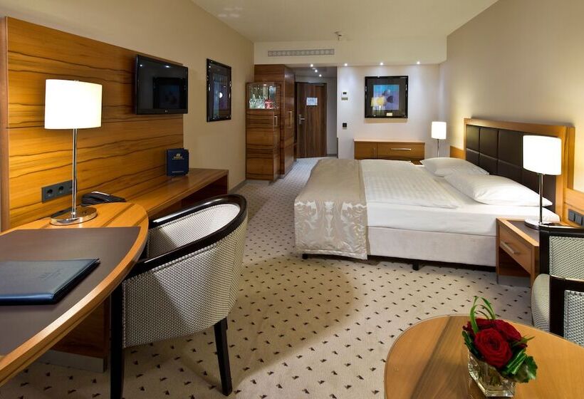 اتاق کلاسیک, Maritim Hotel Bad Homburg