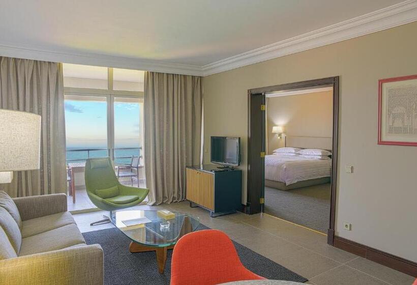 Deluxe Suite Sea View, Portemilio Hotel & Resort