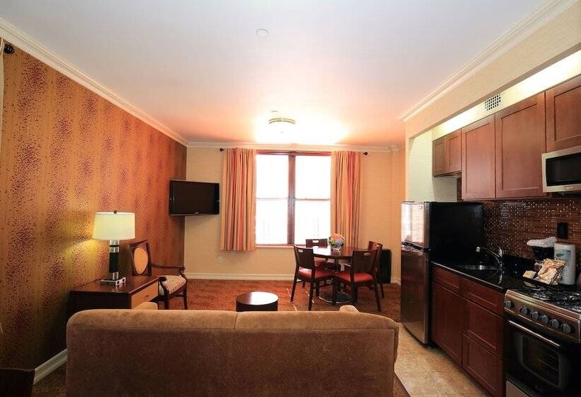 آپارتمان 1 خوابه, Radio City Apartments