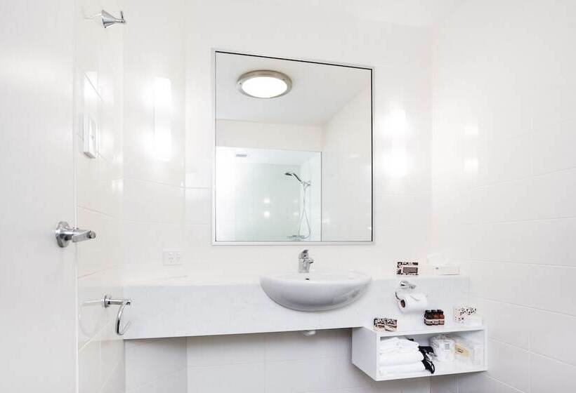 آپارتمان لوکس 2 خوابه, St Ives Apartments
