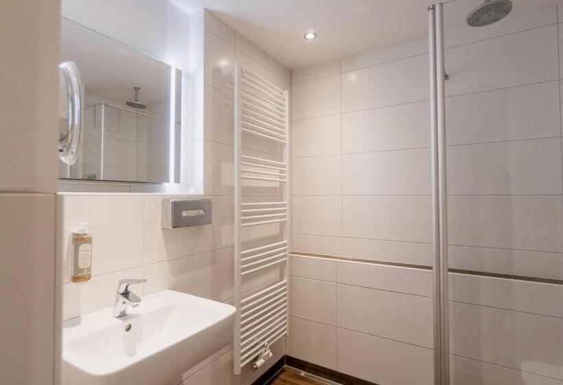 اتاق استاندارد, Waldhotel Eiche