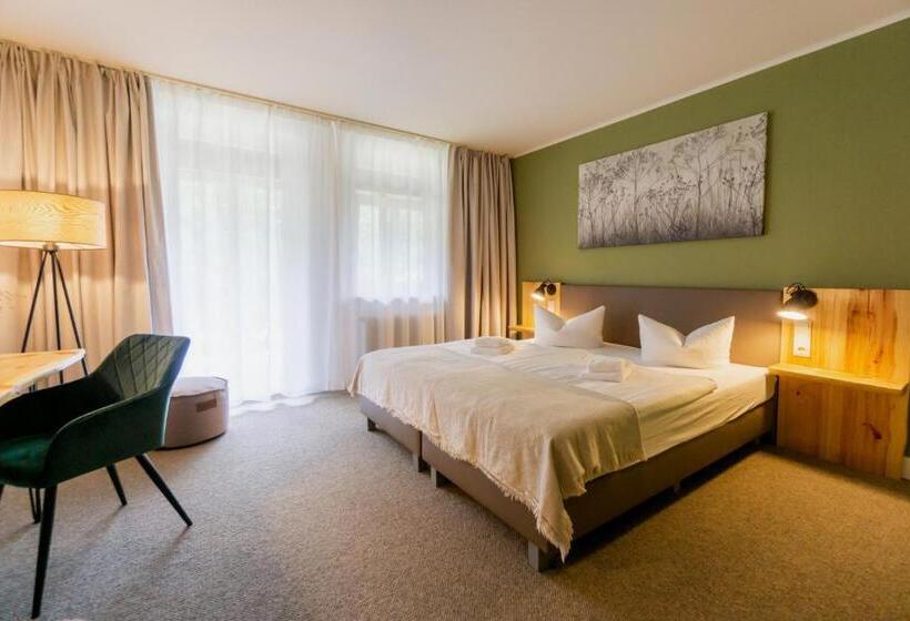 اتاق استاندارد با بالکن, Waldhotel Eiche