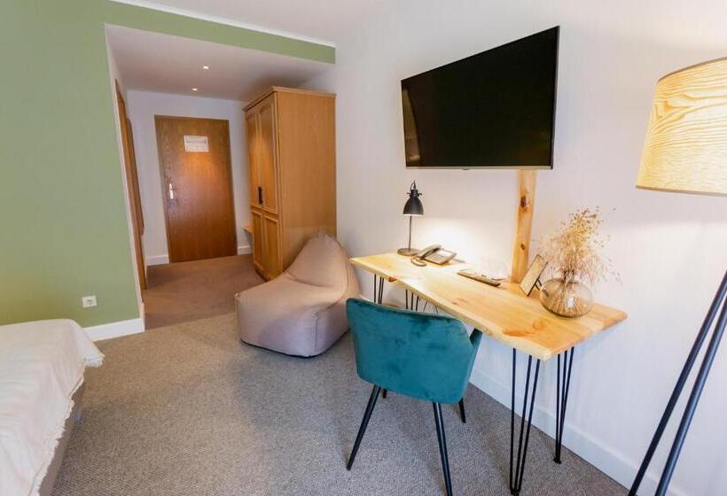 اتاق استاندارد با بالکن, Waldhotel Eiche