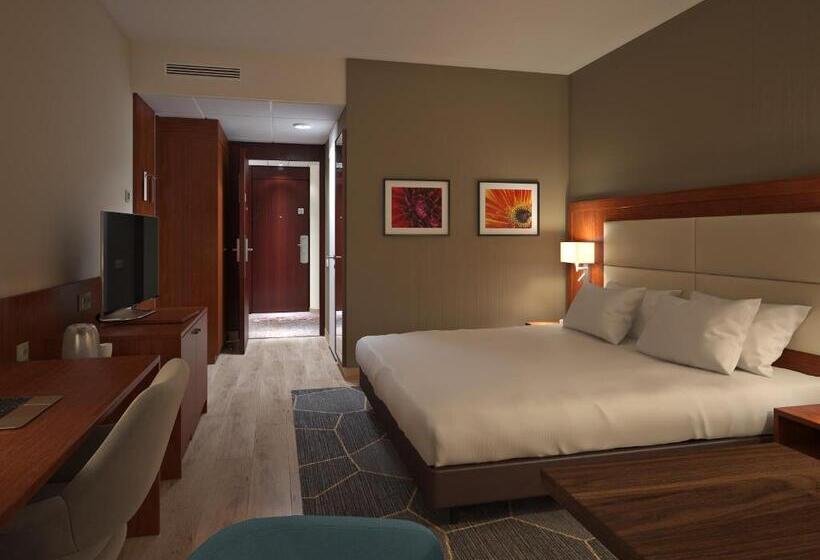 带大床的标准间, Crowne Plaza Maastricht, An Ihg