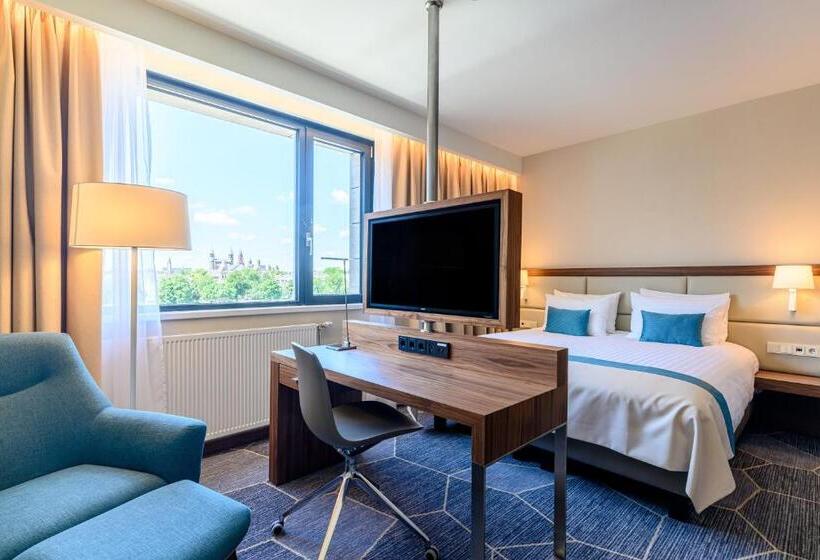 Superior Room, Crowne Plaza Maastricht