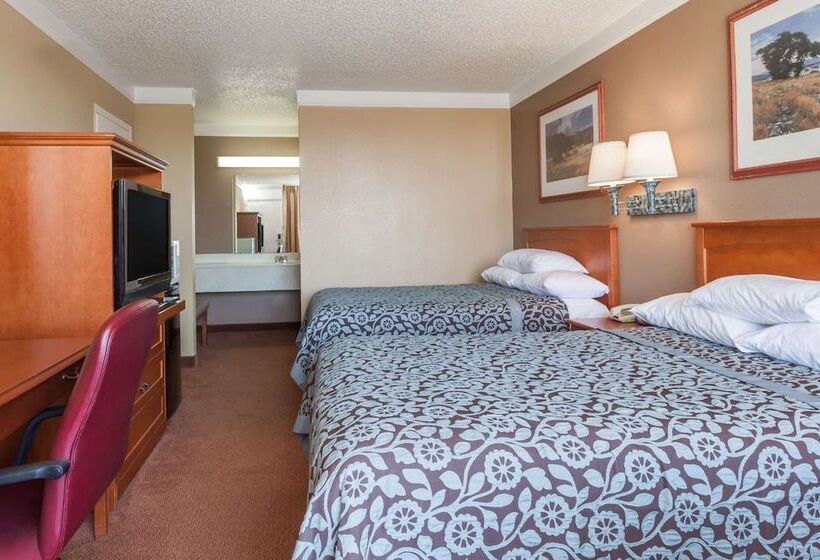 اتاق استاندارد با 2 تخت دوبل, Days Inn By Wyndham Hillsboro Tx