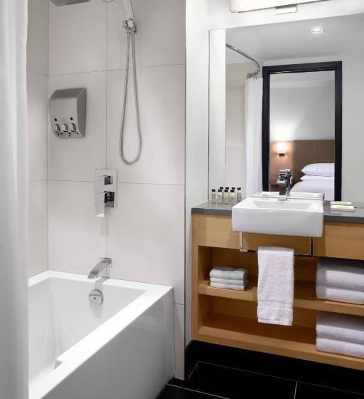 سوئیت پنت هاوس, Delta Hotels By Marriott Mont Sainte Anne, Resort & Convention Center
