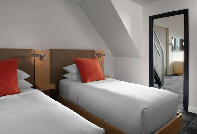 سوئیت پنت هاوس, Delta Hotels By Marriott Mont Sainte Anne, Resort & Convention Center