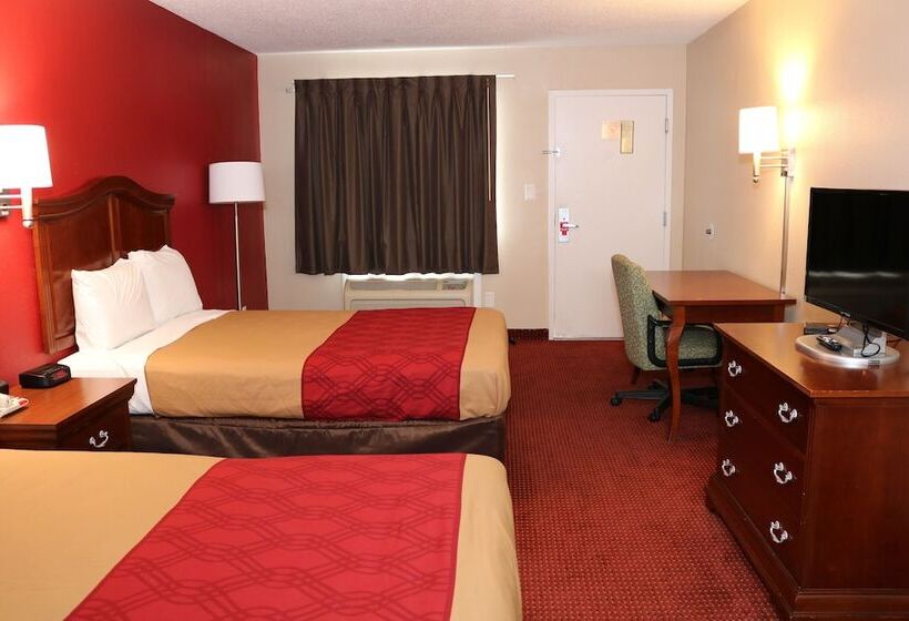 غرفه قياسيه سريرين مزدوجين, Econo Lodge