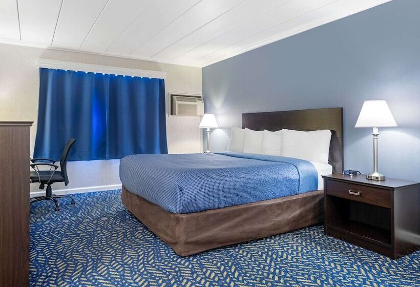 Standard Room Double Bed, Econo Lodge Hicksville