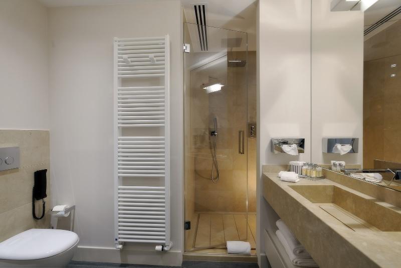 سوییت سوپریور, Excelsior Hotel, Spa & Lido
