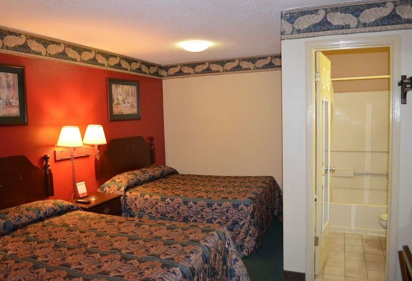 اتاق استاندارد سه نفره, Executive Inn And Suites   Jackson