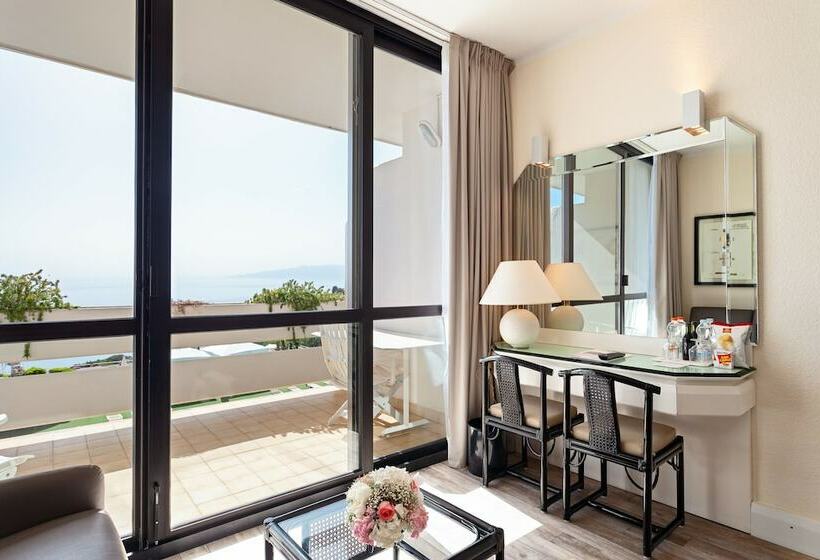 Quarto superior, Grand  Pianeta Maratea Resort