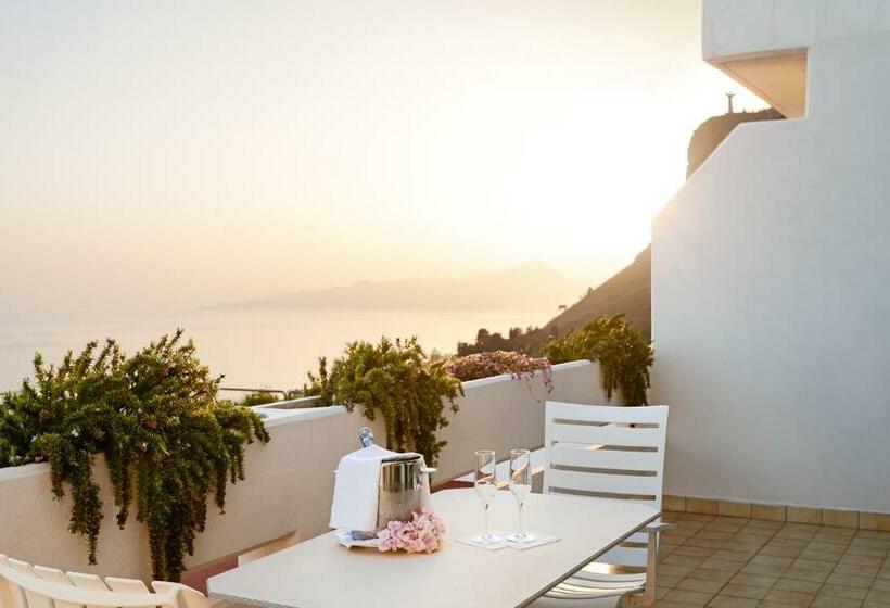 سوییت جونیور, Grand Hotel Pianeta Maratea Resort
