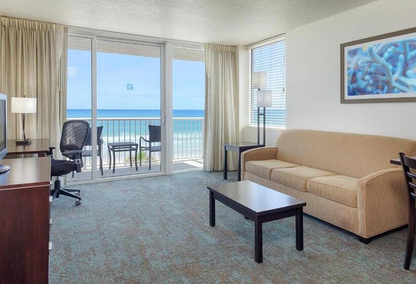 سوئیت با تخت بزرگ, Holiday Inn Resort Daytona Beach Oceanfront, An Ihg