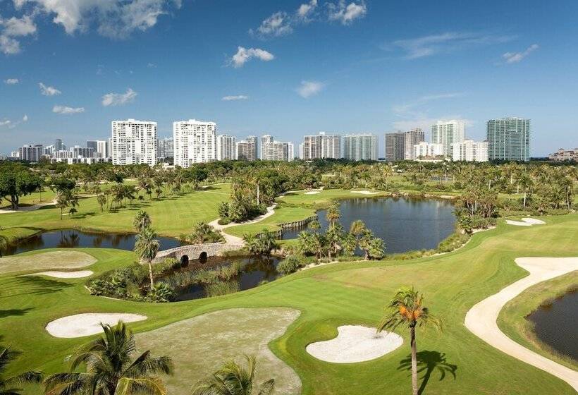 Quarto Standart Cama da Casal Vista Golf, Jw Marriott Miami Turnberry Resort & Spa