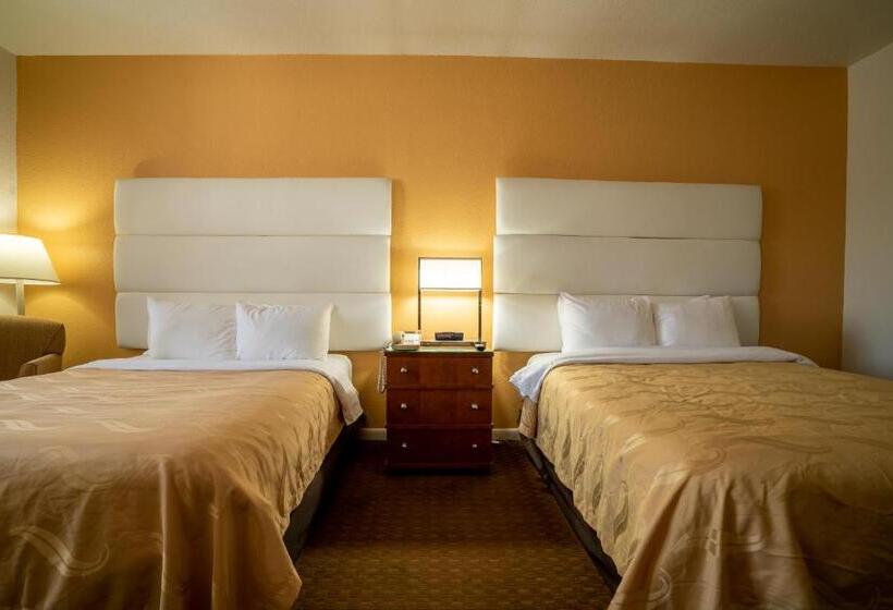 Quarto standard interior, Quality Inn Florida City  Gateway To The Keys