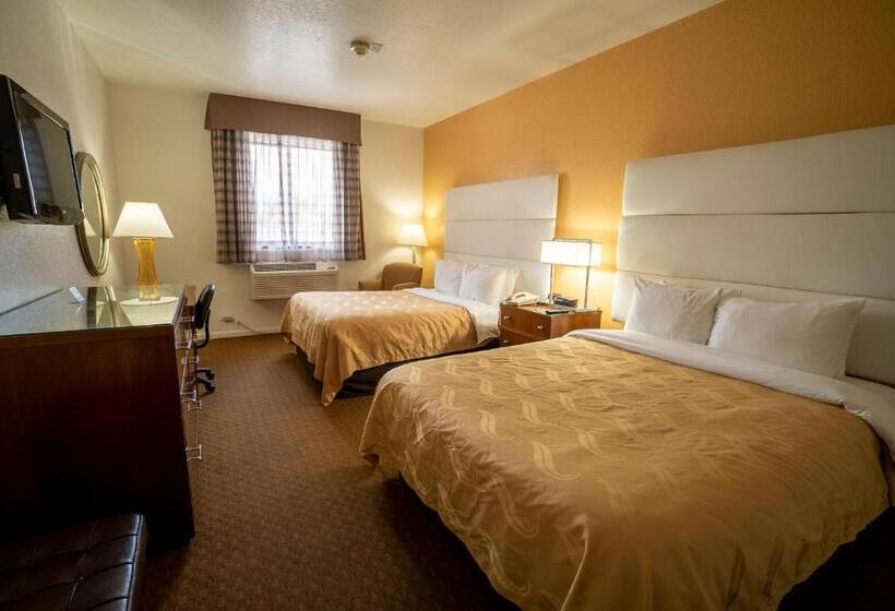 Quarto standard interior, Quality Inn Florida City  Gateway To The Keys