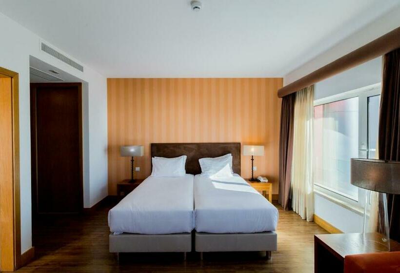Standardzimmer mit Meerblick, Quarteirasol