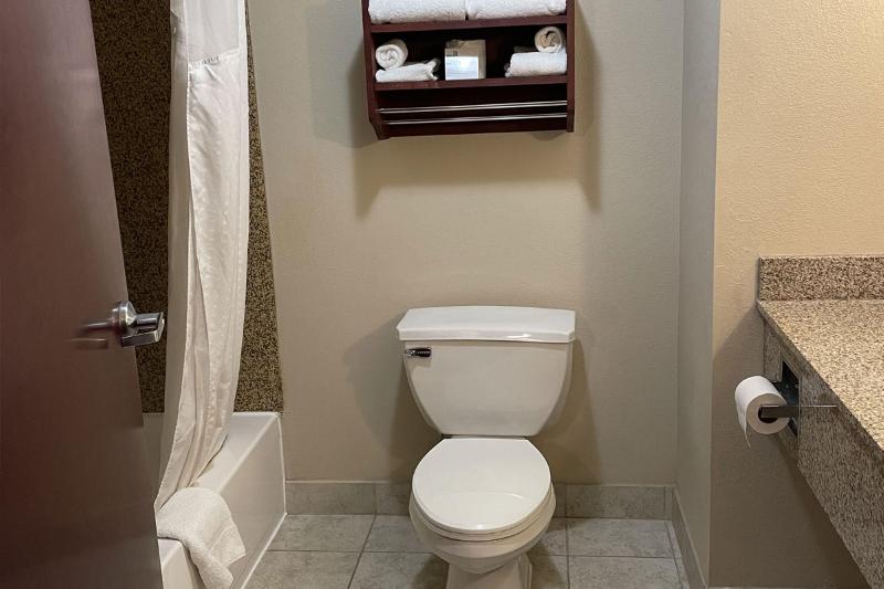 اتاق استاندارد, Ramada By Wyndham Harrisburg/hershey Area