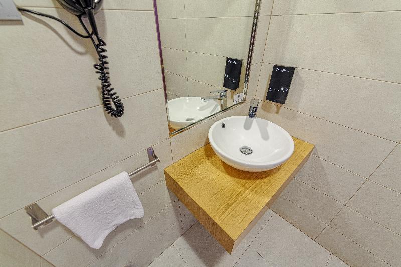 اتاق استاندارد چهار تخته, Rodeway Inn & Suites Hershey