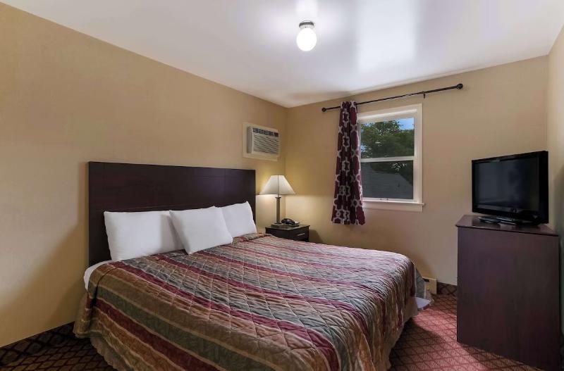 اتاق استاندارد با تخت بزرگ, Rodeway Inn & Suites Hershey