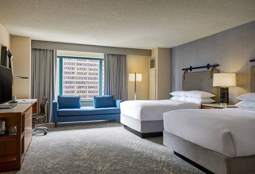 اتاق خانوادگی, Sheraton Grand Chicago Riverwalk