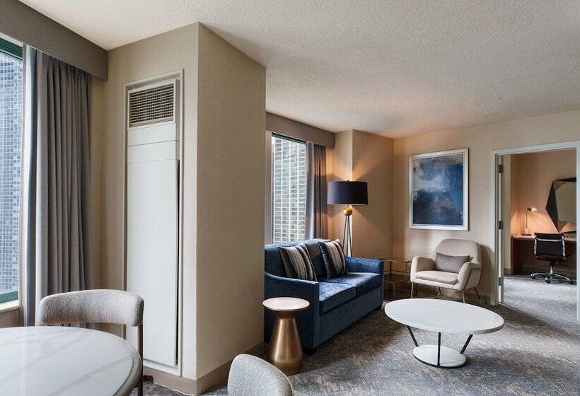 سوییت اجرایی, Sheraton Grand Chicago Riverwalk