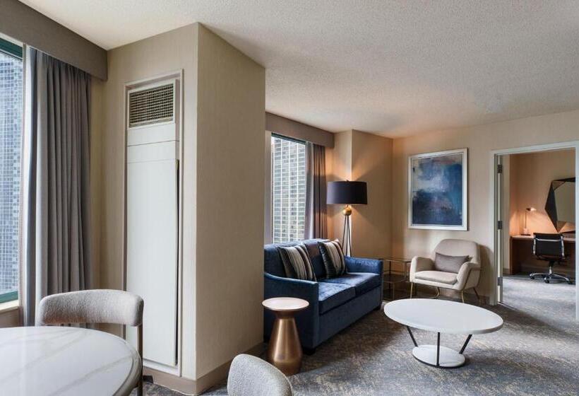 سوییت اجرایی, Sheraton Grand Chicago Riverwalk