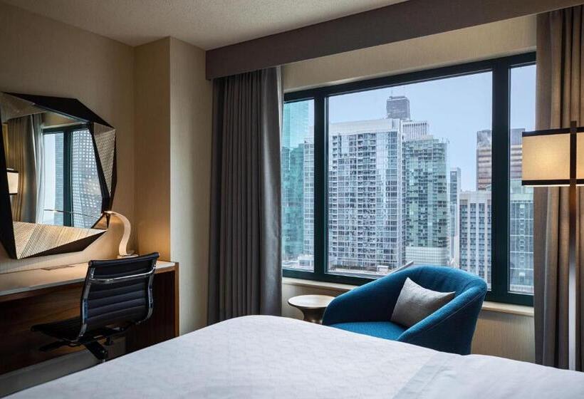 اتاق کلاب, Sheraton Grand Chicago Riverwalk