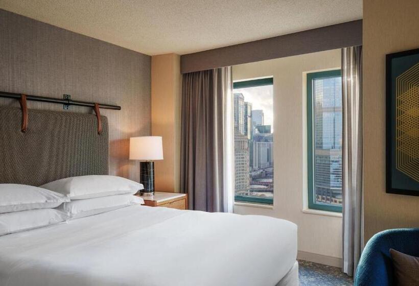 اتاق لوکس با تخت بزرگ, Sheraton Grand Chicago