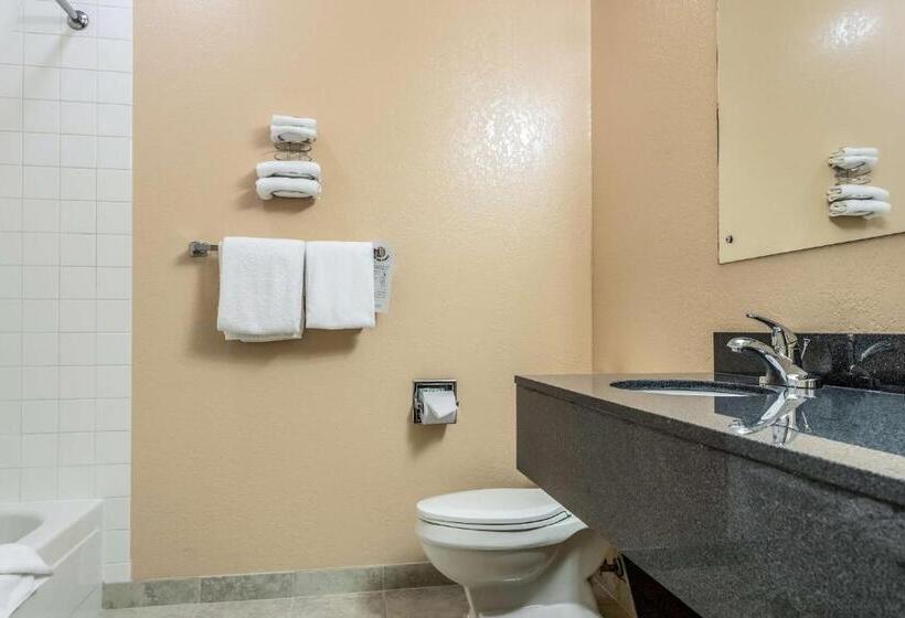 سوئیت با تخت بزرگ, Surestay Hotel By Best Western Wenatchee