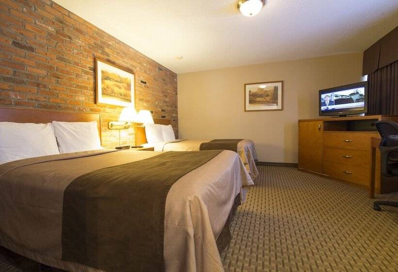 اتاق استاندارد با 2 تخت دوبل, Travelodge By Wyndham Thunder Bay On
