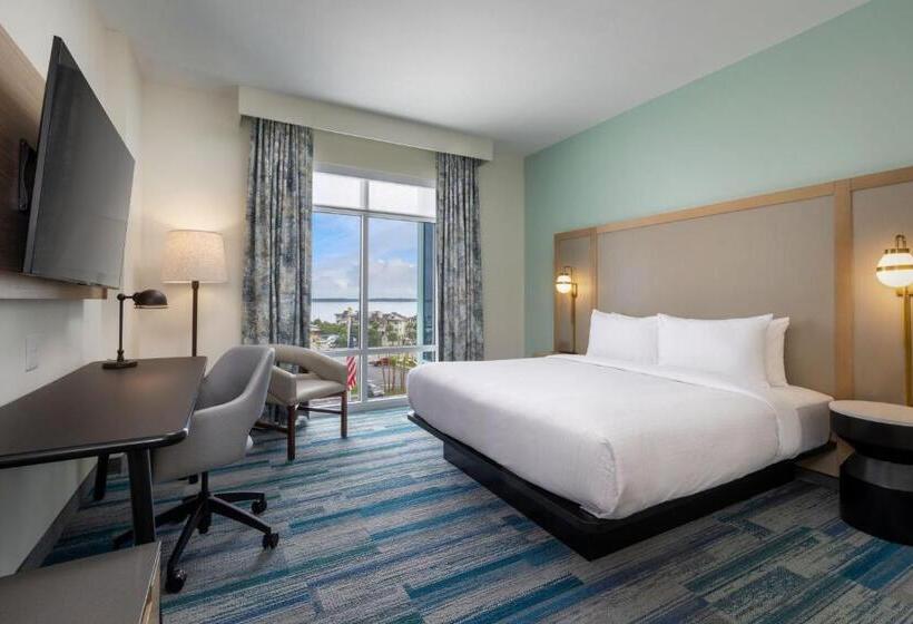 اتاق استاندارد با تخت بزرگ برای معلولان, Fairfield By Marriott Inn & Suites Pensacola Beach