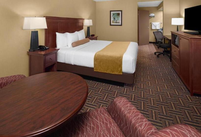 Camera Standard Letto King Accessibile ai persone con mobilità ridotta, Best Western Plus Redondo Beach Inn