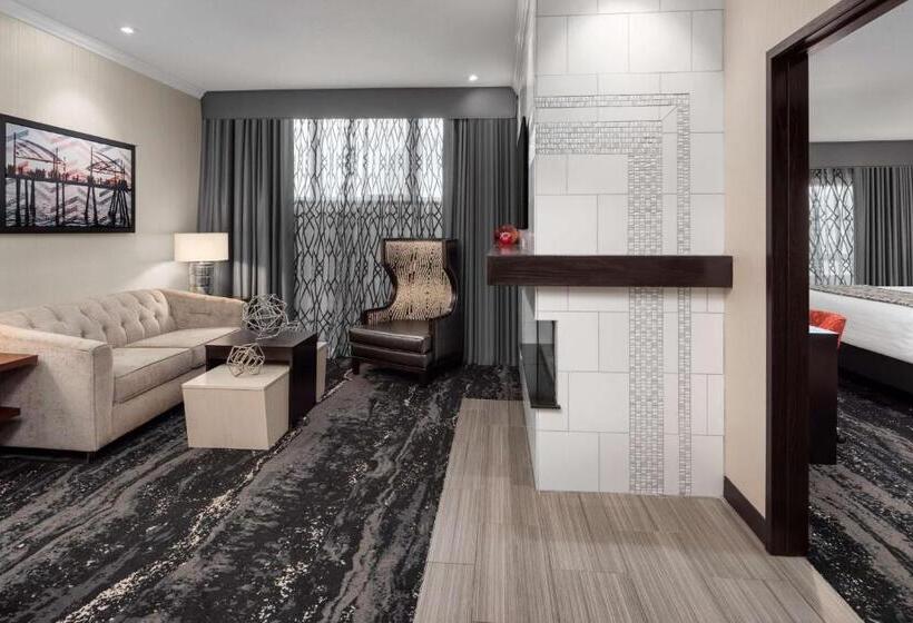 سوئیت با تخت بزرگ, Best Western Plus Redondo Beach Inn