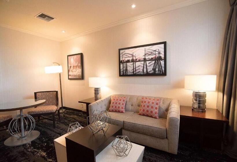 سوئیت با تخت بزرگ, Best Western Plus Redondo Beach Inn