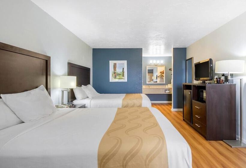 اتاق استاندارد با 2 تخت دوبل, Quality Inn Carolina Oceanfront Kill Devil Hills