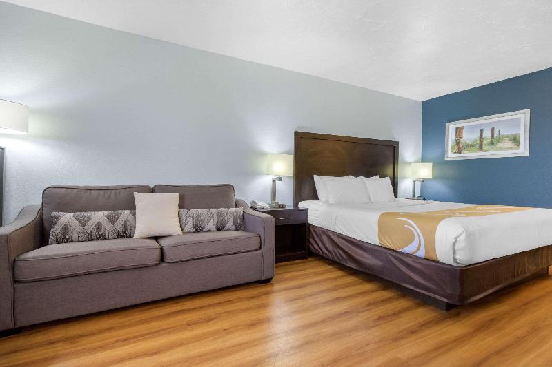 اتاق استاندارد, Quality Inn Carolina Oceanfront